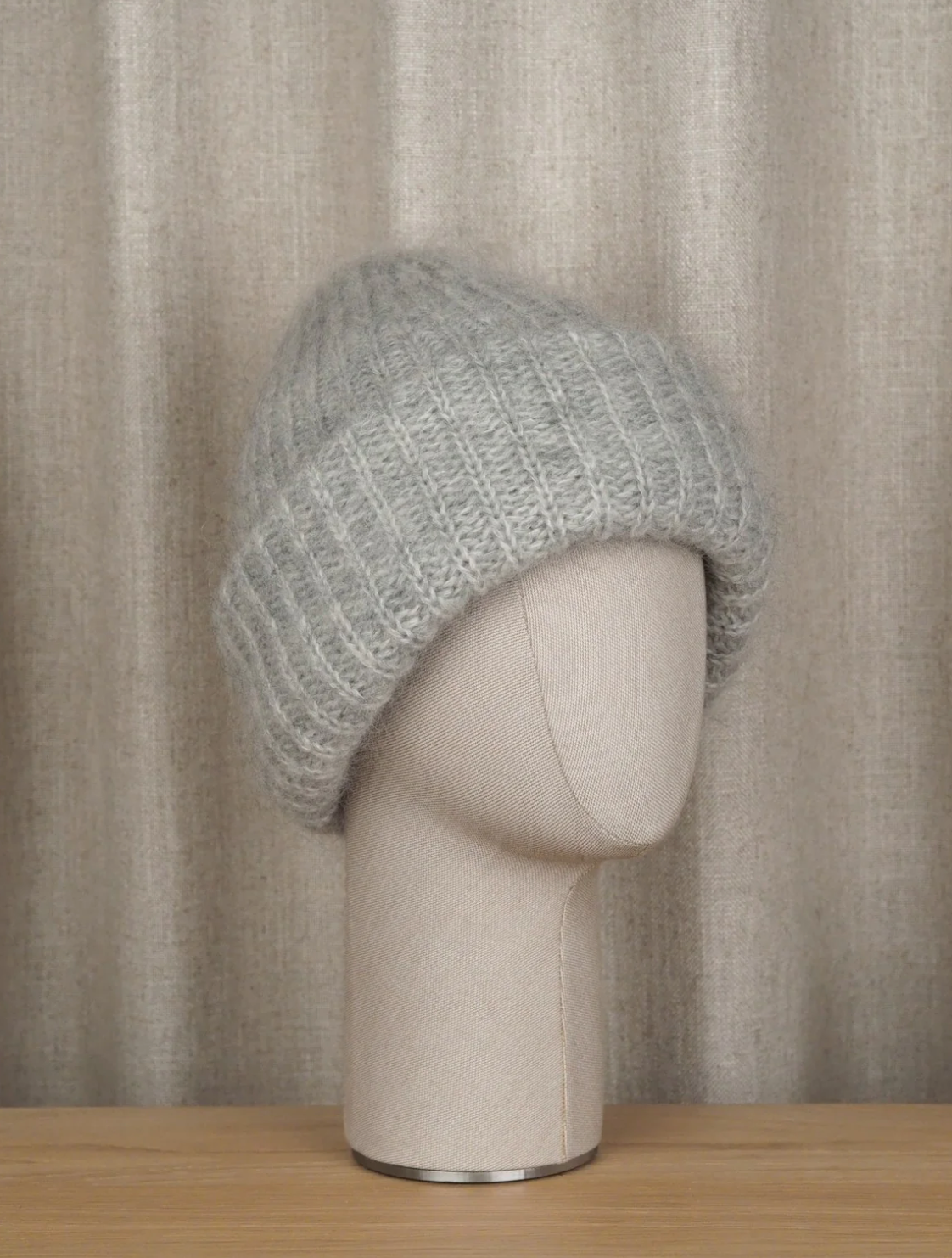 Mai muhkea kid mohair beanie, light grey mel