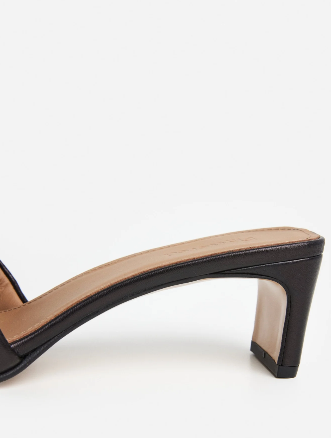 Tallulah pistokkaat, leather black