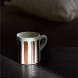 Raidallinen muki Ø 7cm, Mocca