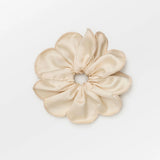 Tila Scrunchie, Birch White