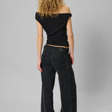 Giggo toppi, Black