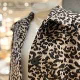 Suzy villakangastakki, Leopard