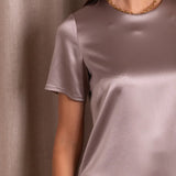 Lyhythihainen satiinipaita, Nougat