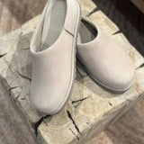 Otzo Clog, Mustard Seed