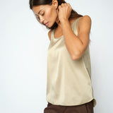 Astrid silkkitoppi v-kaula-aukolla, Oxford Tan