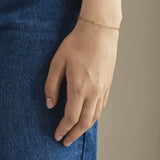 Alba rannekoru, Gold