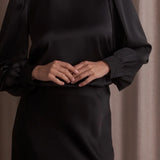 Pitkähihainen satiinipaita puhvihihalla, Black