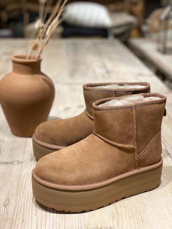UGG - Classic mini platform, kastanja