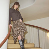 Sachi lippalakki, Dark Brown