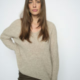 Thora neule, Feather Gray